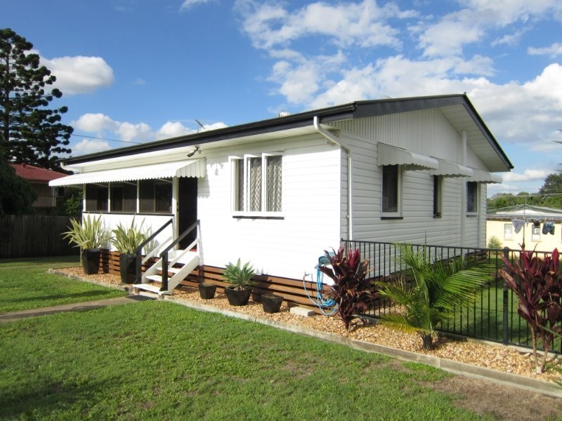 4 Theodore Street, Brassall QLD 4305