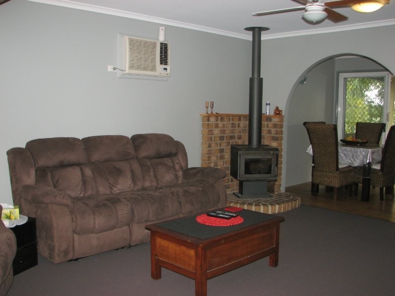 47 Rapur Street, Raceview QLD 4305