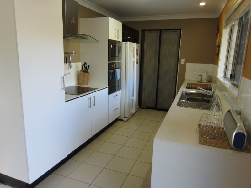 144 Whitehill Road, Raceview QLD 4305