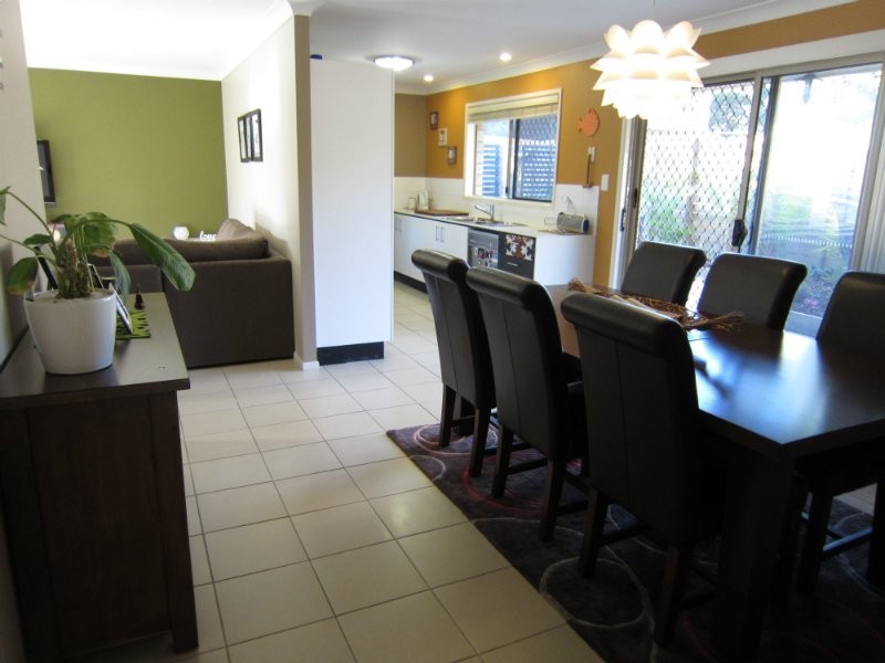 144 Whitehill Road, Raceview QLD 4305