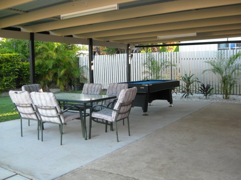 1 Leahy Street, Brassall QLD 4305