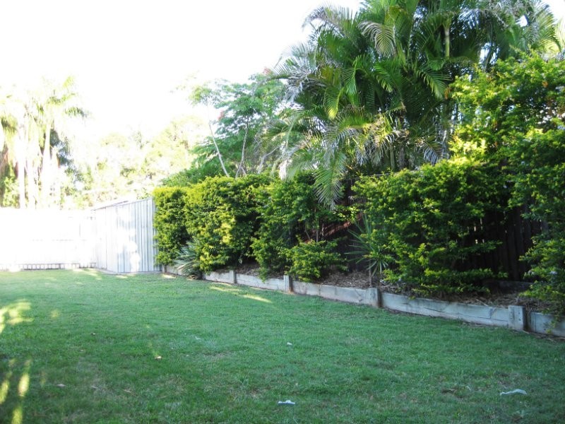 1 Leahy Street, Brassall QLD 4305