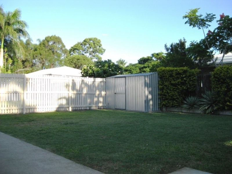 1 Leahy Street, Brassall QLD 4305