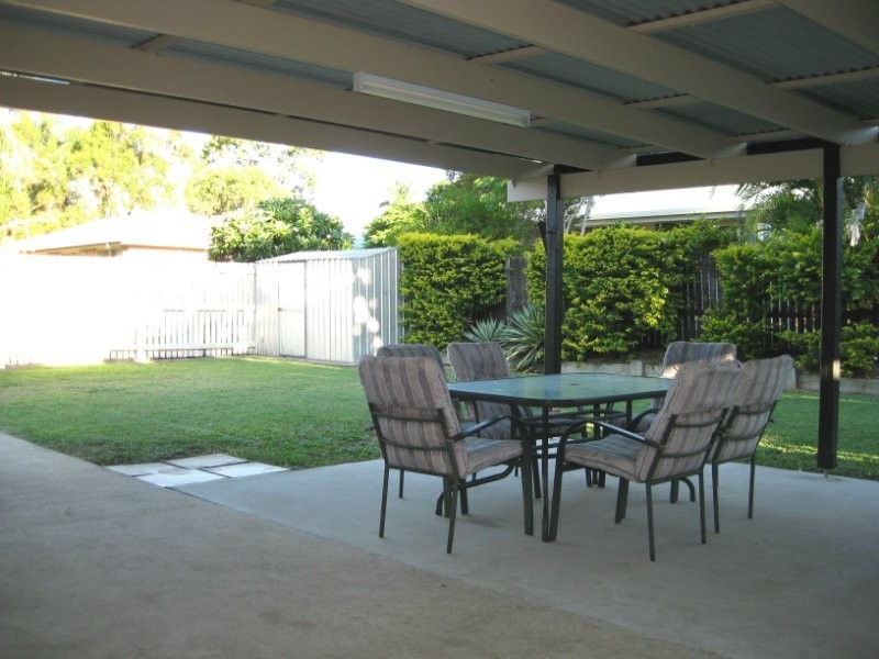 1 Leahy Street, Brassall QLD 4305