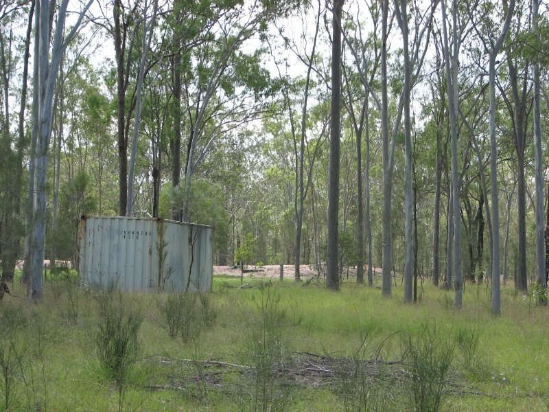 4 Lewis Court, Lockyer Waters QLD 4311