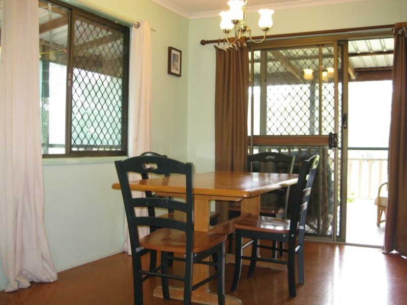 5 Banyula Road, Thagoona QLD 4306