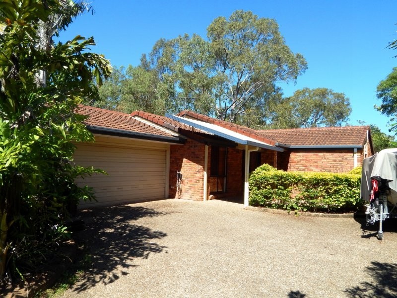 37 Bundoora Drive, Karana Downs QLD 4306