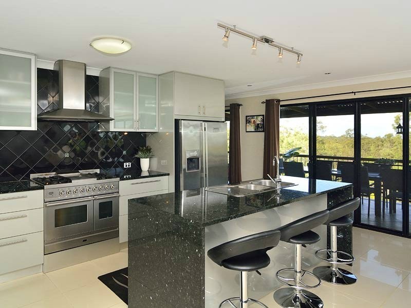 244 Blackwall Road, Chuwar QLD 4306