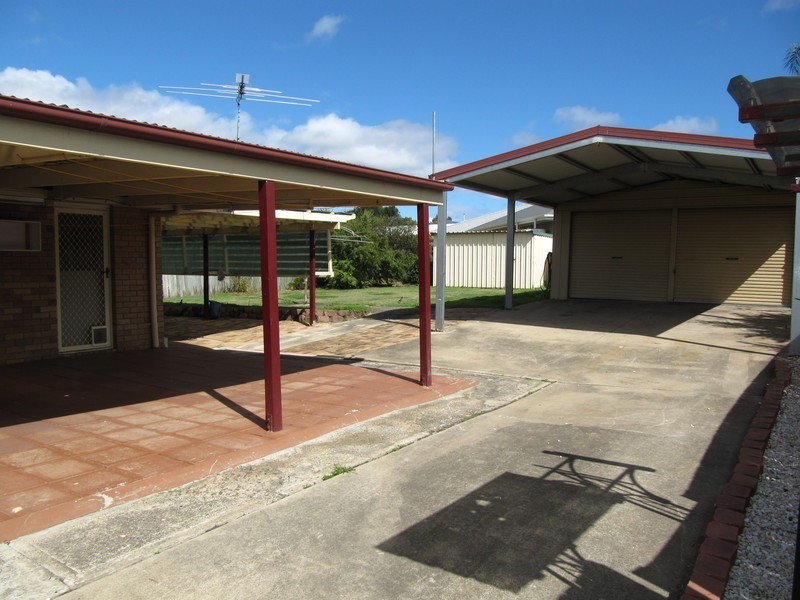 28 Jacaranda Drive, Yamanto QLD 4305