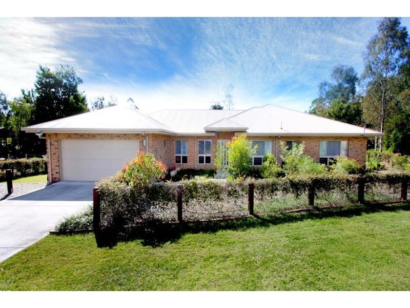 40 Atkinson Drive, Karana Downs QLD 4306