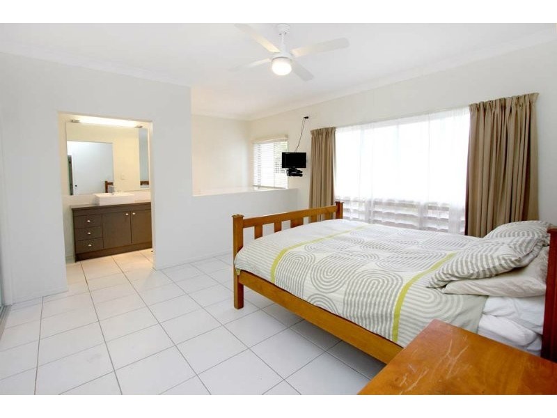 40 Atkinson Drive, Karana Downs QLD 4306