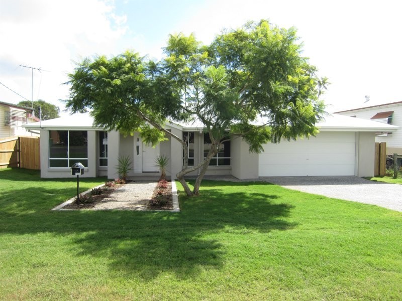 17 Hall Street, Peak Crossing QLD 4306