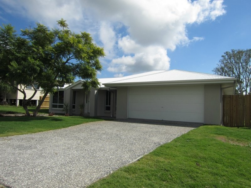 17 Hall Street, Peak Crossing QLD 4306