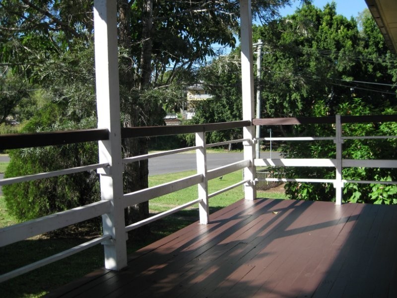 2 Perrett Street, Bundamba QLD 4304