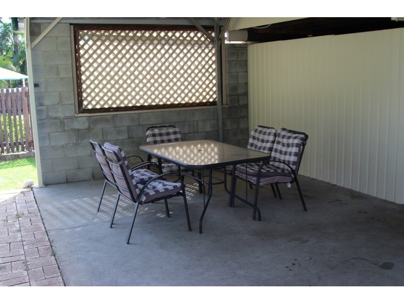 18 Thomas Street, Flinders View QLD 4305