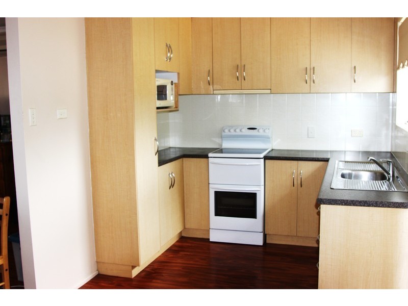 18 Thomas Street, Flinders View QLD 4305