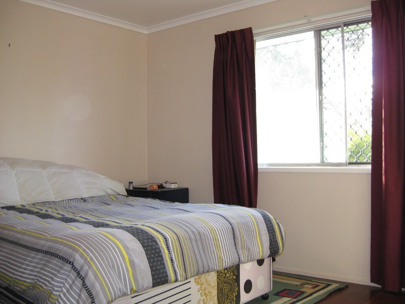 18 Thomas Street, Flinders View QLD 4305