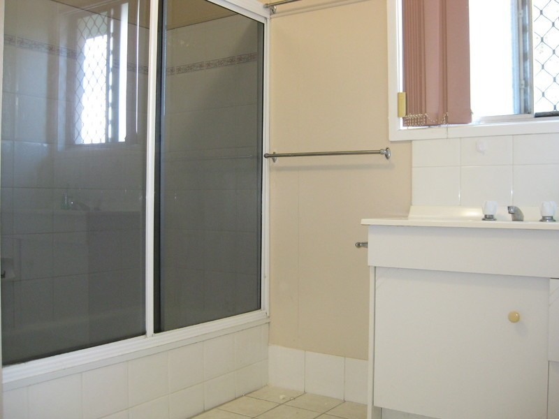 18 Thomas Street, Flinders View QLD 4305