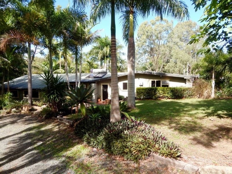 114 Phillip Crescent, Barellan Point QLD 4306