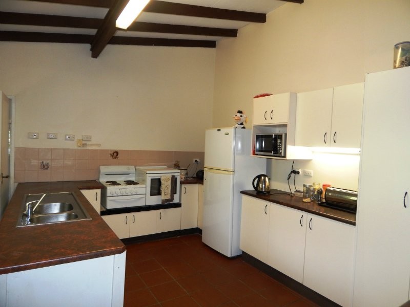 114 Phillip Crescent, Barellan Point QLD 4306