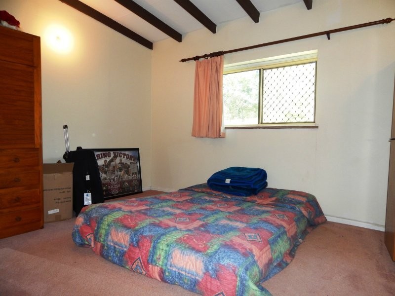 114 Phillip Crescent, Barellan Point QLD 4306