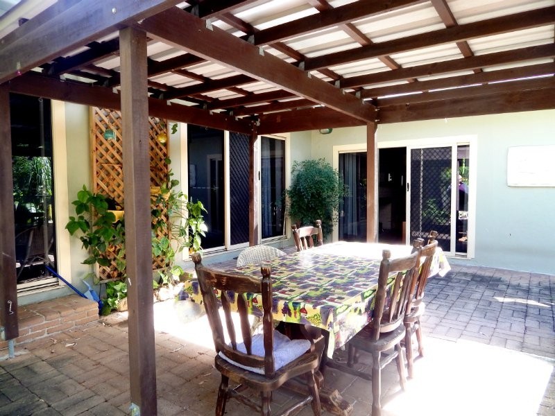 114 Phillip Crescent, Barellan Point QLD 4306