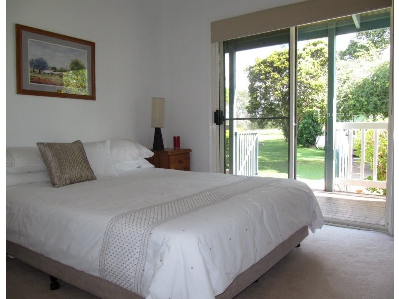 80 Hills Road, Borallon QLD 4306