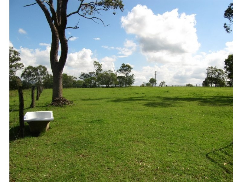 80 Hills Road, Borallon QLD 4306
