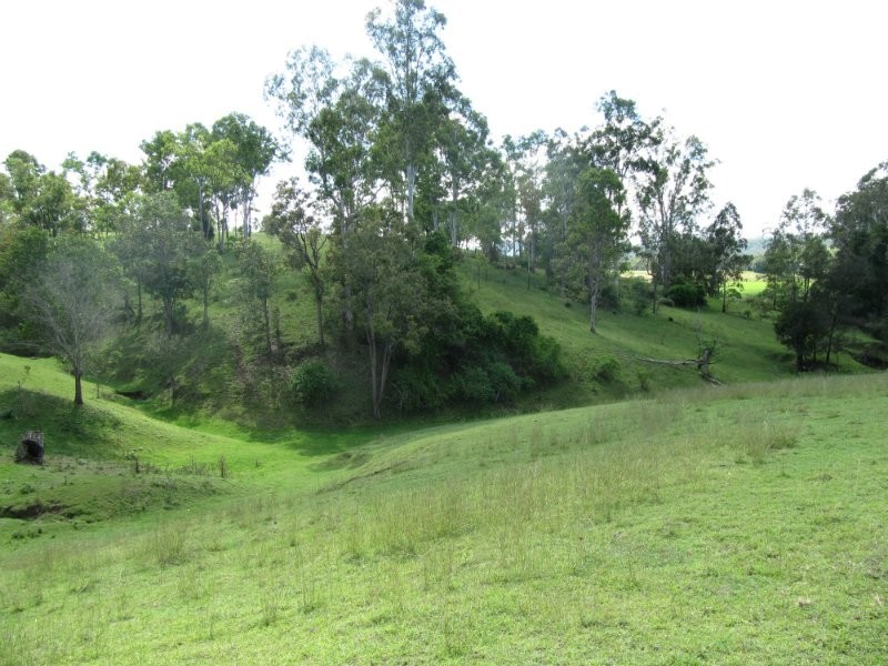 80 Hills Road, Borallon QLD 4306