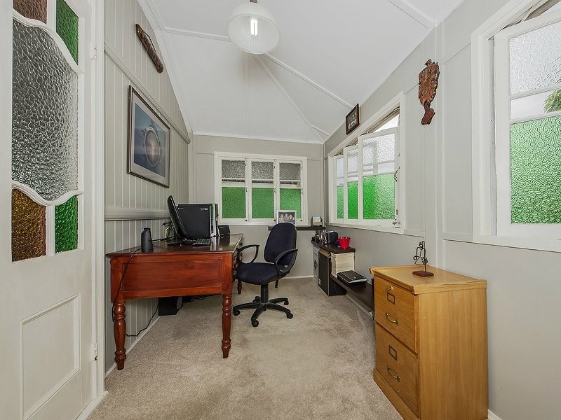 5 Stephenson Street, Sadliers Crossing QLD 4305