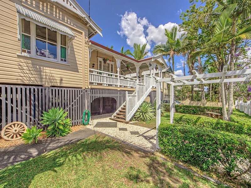 5 Stephenson Street, Sadliers Crossing QLD 4305