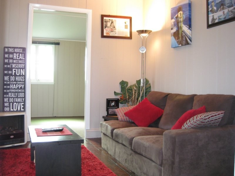 34 Hunter Street, Brassall QLD 4305