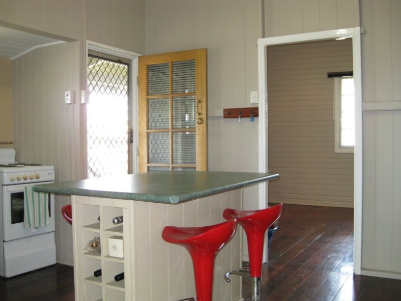 34 Hunter Street, Brassall QLD 4305