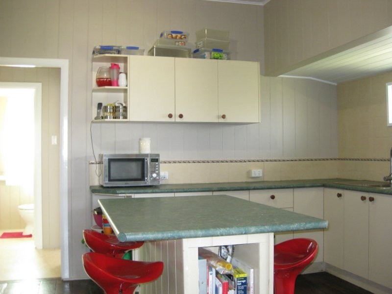 34 Hunter Street, Brassall QLD 4305