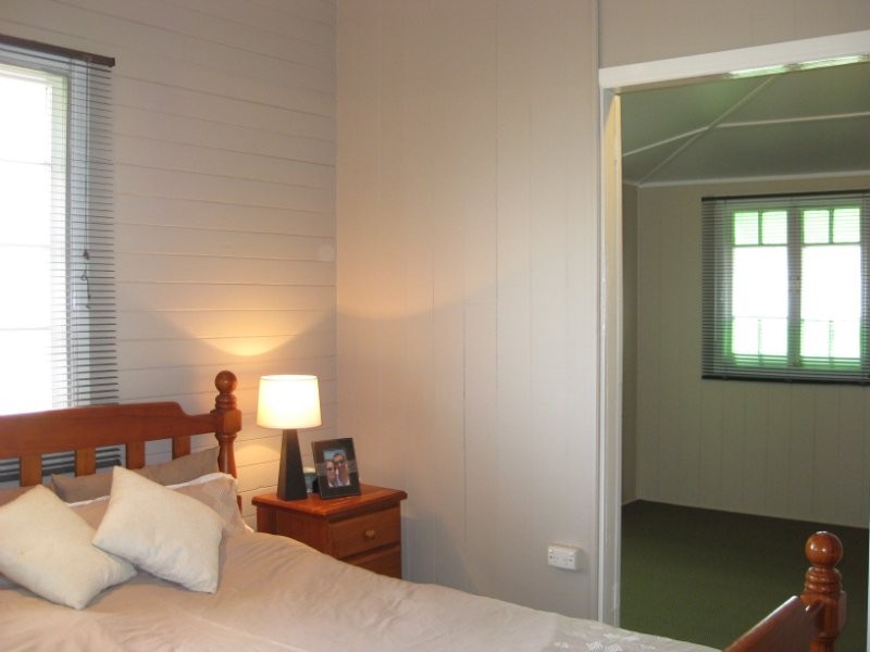 34 Hunter Street, Brassall QLD 4305