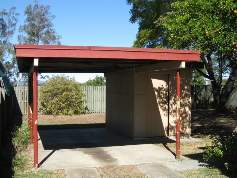 37 Crosshill Street, Leichhardt QLD 4305