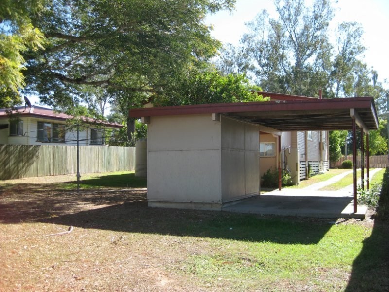 37 Crosshill Street, Leichhardt QLD 4305