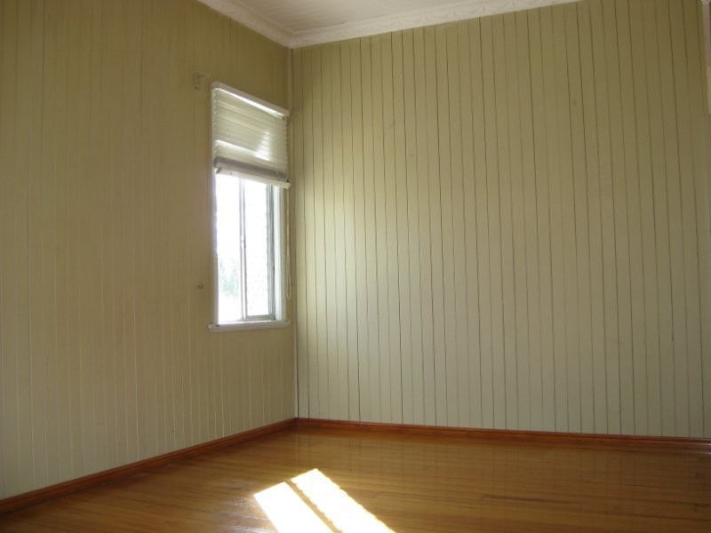 37 Ferrett Street, Sadliers Crossing QLD 4305