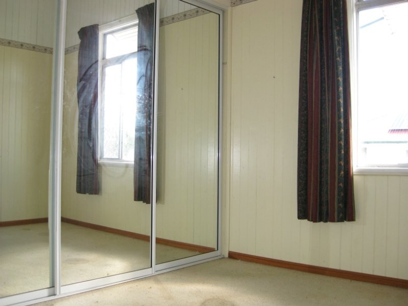 37 Ferrett Street, Sadliers Crossing QLD 4305