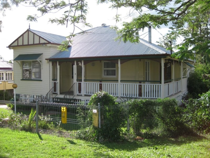 37 Ferrett Street, Sadliers Crossing QLD 4305