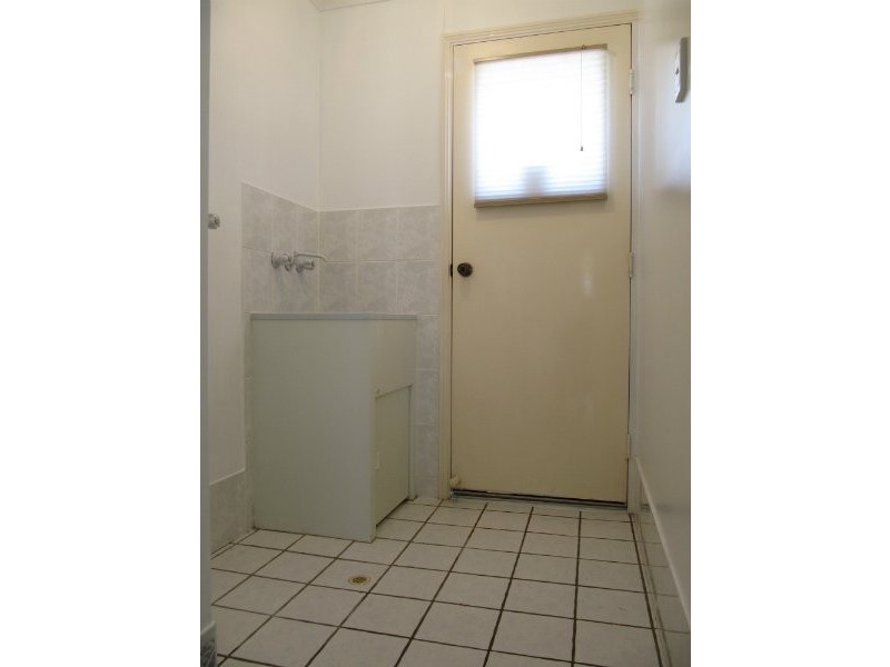 44 Cowley Drive, Flinders View QLD 4305