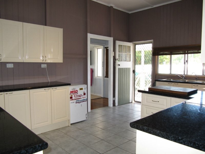 9 William Street, Rosewood QLD 4340