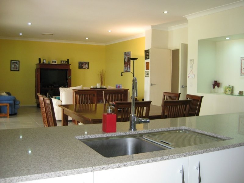 100 Winland Drive, Deebing Heights QLD 4306