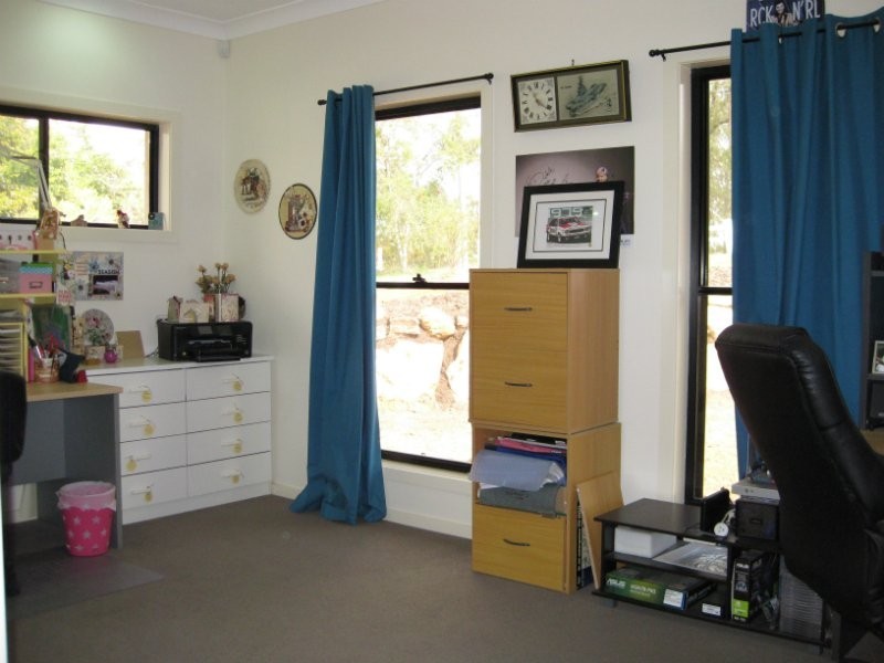 100 Winland Drive, Deebing Heights QLD 4306