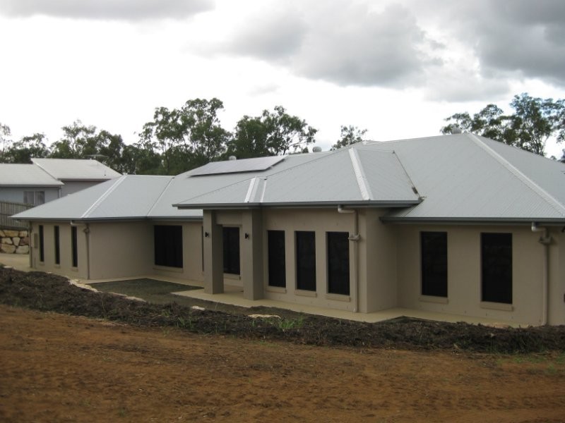 100 Winland Drive, Deebing Heights QLD 4306