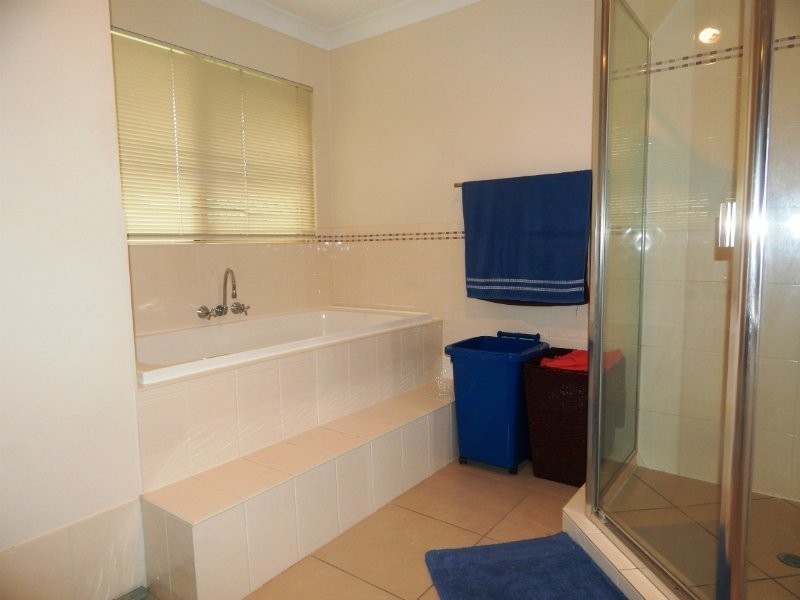 56-58 Loder Road, Thagoona QLD 4306
