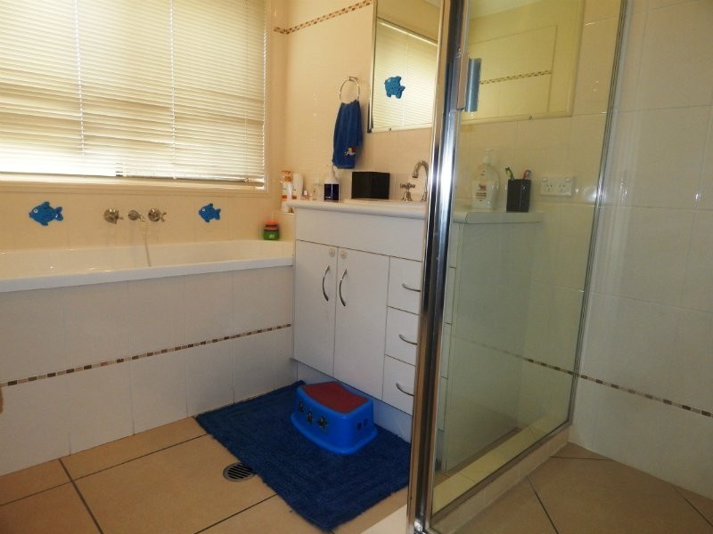 56-58 Loder Road, Thagoona QLD 4306