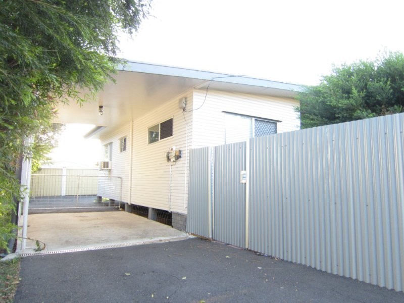 251 Whitehill Road, Raceview QLD 4305