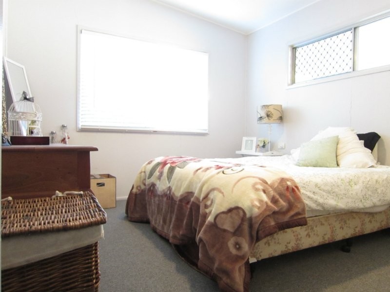 251 Whitehill Road, Raceview QLD 4305