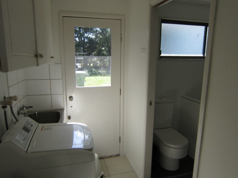 40 Phyllis Street, Eastern Heights QLD 4305